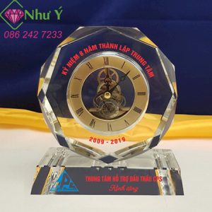 Đồng Hồ Pha Lê NY 004